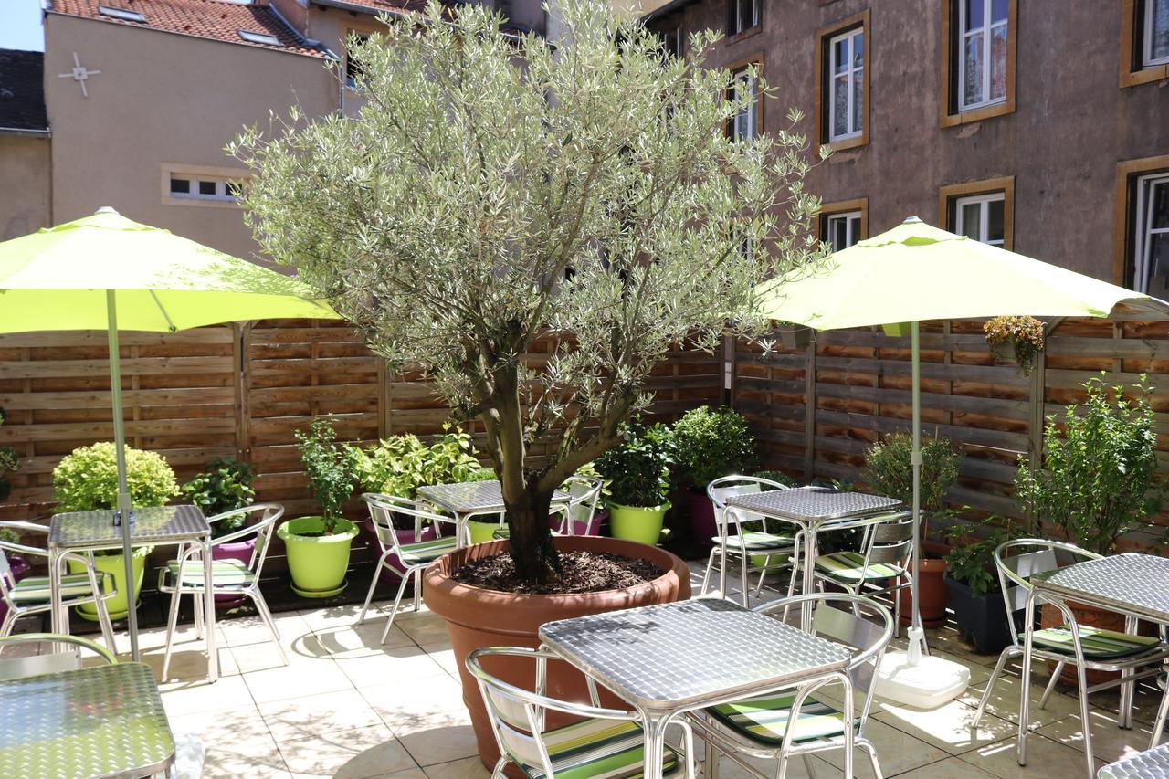 Logis-Hôtel des Oliviers Thionville Buitenkant foto