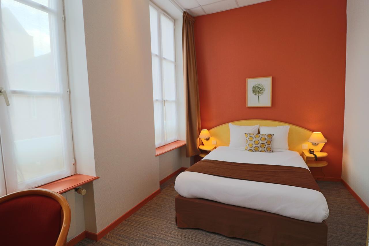 Logis-Hôtel des Oliviers Thionville Buitenkant foto