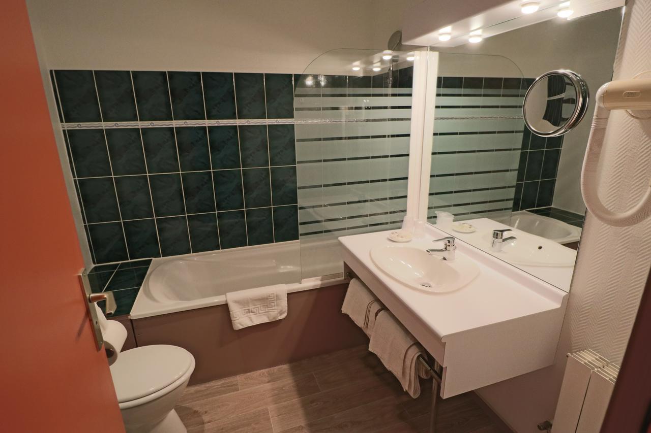 Logis-Hôtel des Oliviers Thionville Buitenkant foto