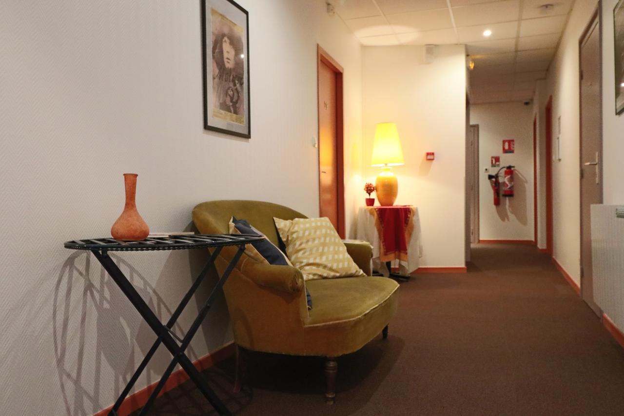 Logis-Hôtel des Oliviers Thionville Buitenkant foto